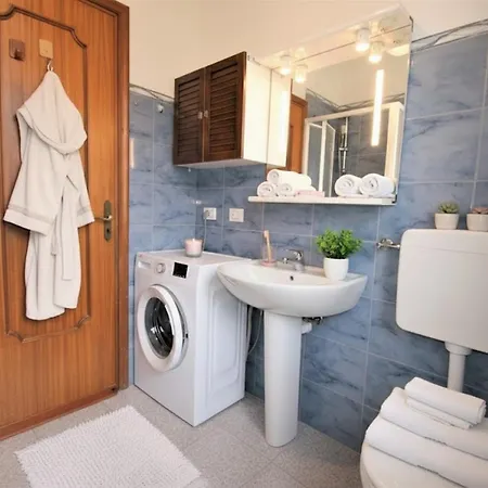 Casa Kennedy 1 * Диано-Марина